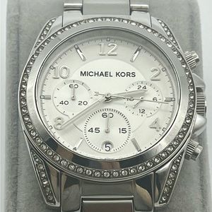 Michael Kors Rhinestone watch 40mm size case, 18cm wrist stainless steel band